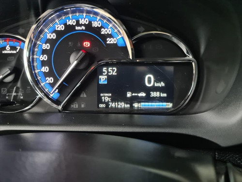 Imagem 10 de 14 de Yaris 1.5 16v Flex Sedan Xls Connect Multidrive