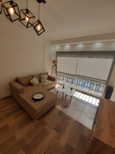 Imagen 6 de 17 de Departamento 3 Ambientes A La Calle Con Balcon En Venta En Mar Del Plata