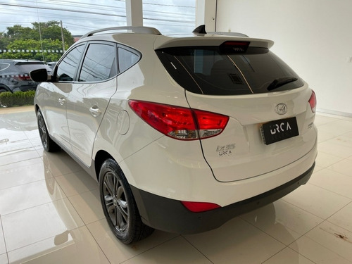 Imagem 10 de 15 de Hyundai Ix 35 Gl Aut