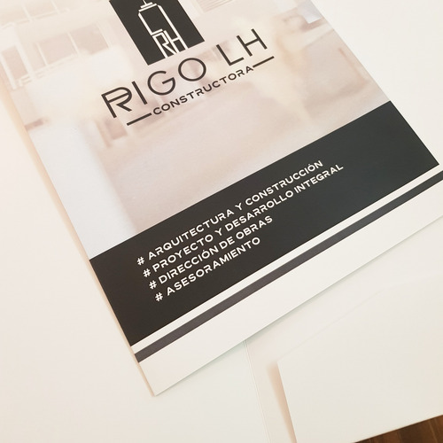 50 Carpetas Personalizadas A4 350grs Con Tu Logo + Diseño