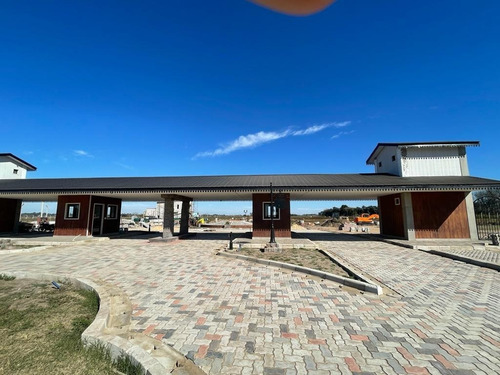 Imagen 6 de 10 de Lote En Venta Barrio Cerrado Zona Oeste