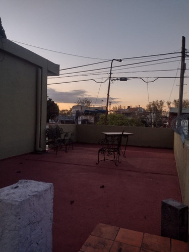 Imagen 7 de 10 de Venta - Casa En Lote Propio 4 Amb - Zavatarro 4292 - Santos Lugares.