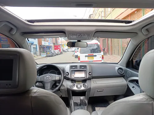 Toyota RAV4 2.4 Life 4x4