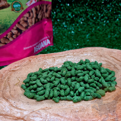 Imagem 4 de 8 de Ração Super Premium Iguana - Megazoo - 280gr