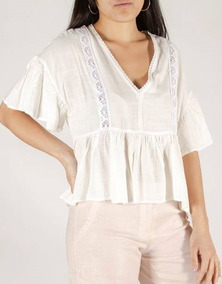 blusas con puntillas