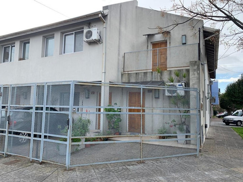 Imagen 2 de 13 de Duplex De 4 Ambientes