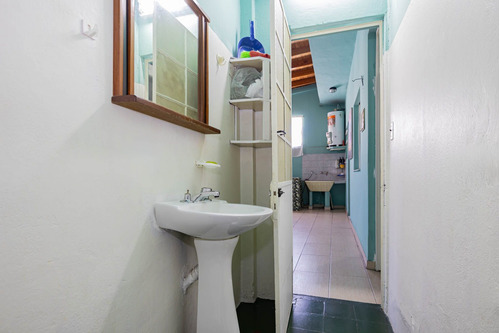 Imagen 22 de 30 de Casa Con Taller-pileta En Venta 5 Amb. La Tablada