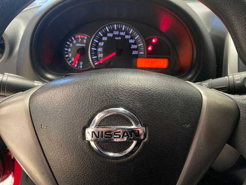 Imagem 9 de 14 de Nissan March 10s