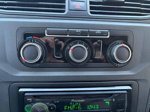 Volkswagen Caddy 2.0 Maxi Tdi Mt