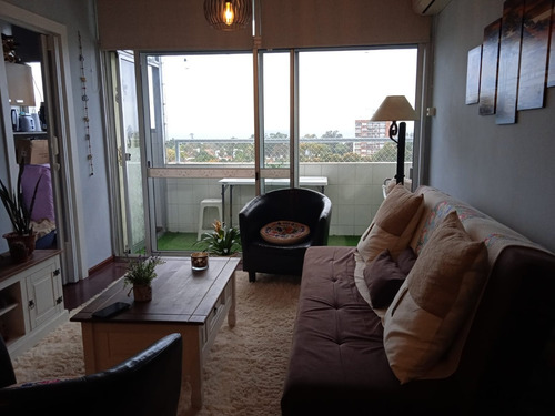 Venta, Apartamento Con Vista Al Mar, Céntrico Ap160