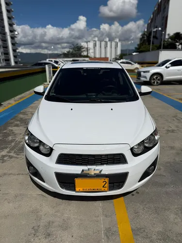 Chevrolet Sonic 1.6 Lt 5 p