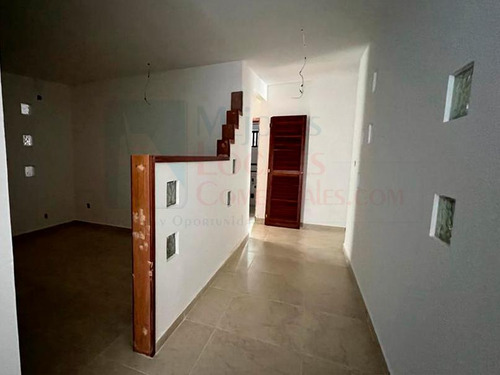 Oficina En Renta Los Paraisos, Leon Gto 400 M2