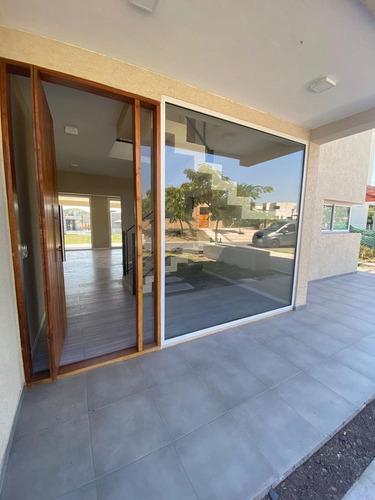 Imagen 2 de 30 de Susana Aravena Propiedades-excelente Casa En Santa Elena