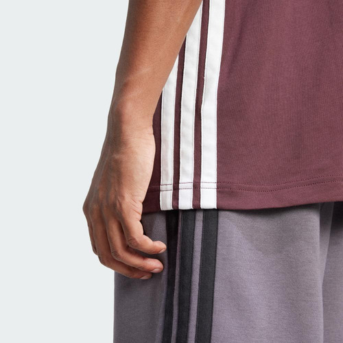 Camiseta Malha Simples Essentials Três Listras adidas