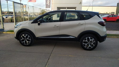 Imagen 4 de 12 de Renault Captur Intens