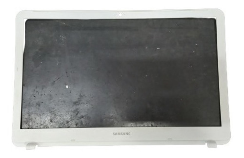Imagem 3 de 5 de Moldura Da Tela Notebook Samsung Np350xbe