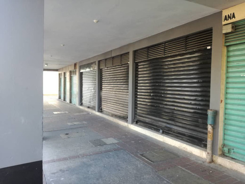 En Venta Local Comercial En La Av. Bolivar Sur Valencia.  - 1838 Inmobiliaria Maggi