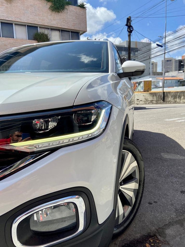 Imagem 2 de 8 de Volkswagen T-cross 1.4 Highline Automatica