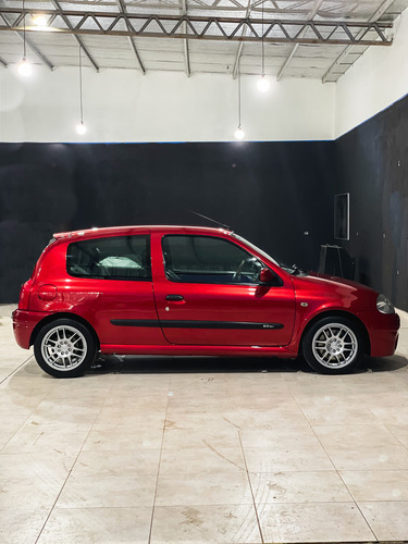Renault Clio 2.0 Sport