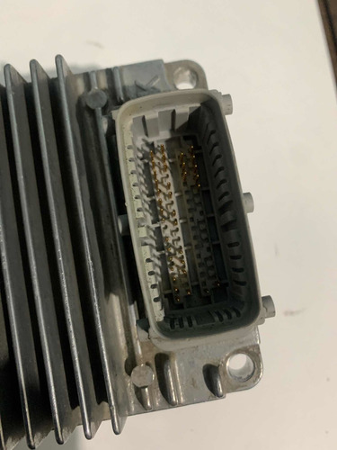 Computadora Optra 2.0 Standar Parte 96819114 (Usado)