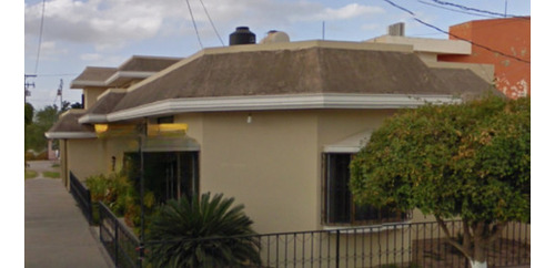 Casa En Venta, Recuperación Bancaria, Col. Las Fuentes, Los Mochis, Sinaloa. Laab2