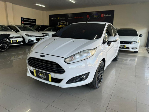 Ford Fiesta Sedan 1.6 16v Titanium Flex Powershift 4p