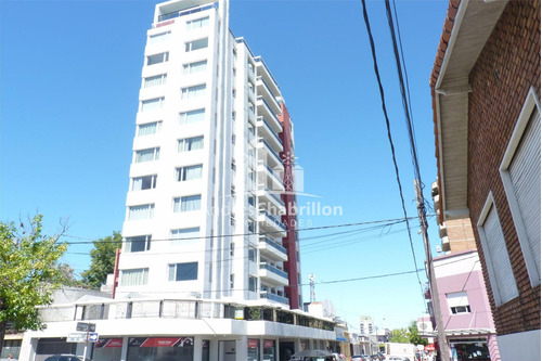 Imagen 2 de 15 de Departamento - Centro
