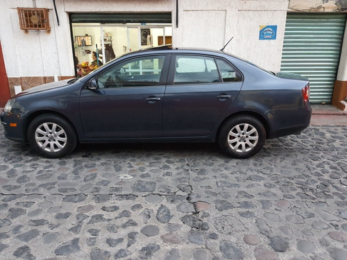 Imagen 5 de 11 de Volkswagen Bora 2010 2.5 Style Bit Mt