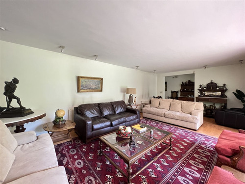 Casa En Arriendo En Lo Barnechea
