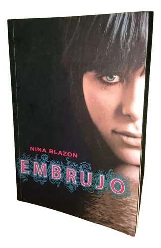 Libro, Embrujo De Nina Blazon. (Usado)