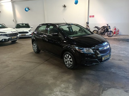 Chevrolet Onix Onix 1.4 MPFI LT 8V FLEX 4P AUTOMÁTICO