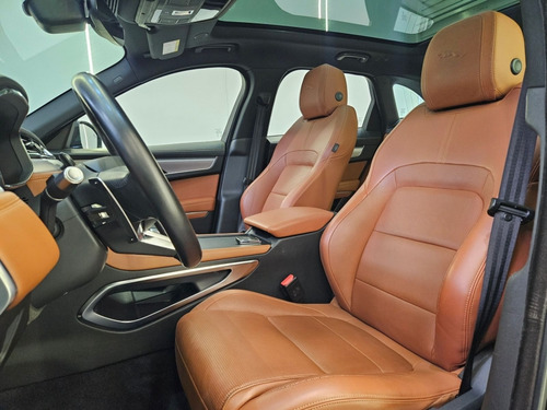 Jaguar F-PACE 2.0 P400e PHEV R-DYNAMIC SE AWD AUTOMÁTICO
