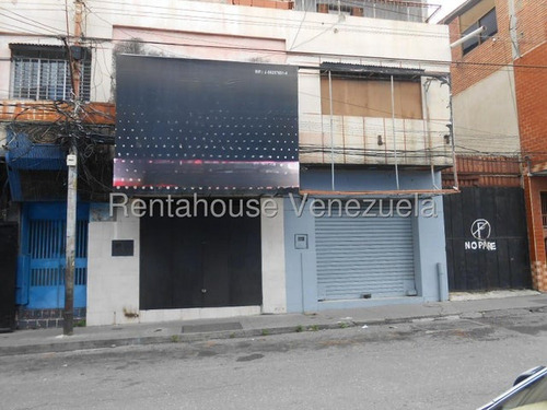 Local Comercial En Alquiler Al Centro, Carlina M. Alquila