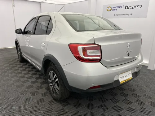 Renault Logan 1.6 Privilege / Intens