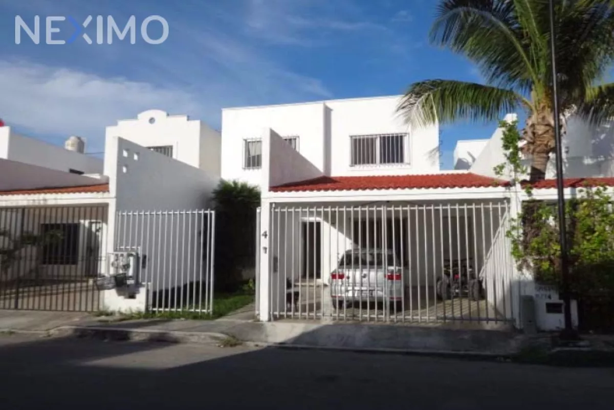 venta casa 5 ambientes playa del carmen metros cúbicos