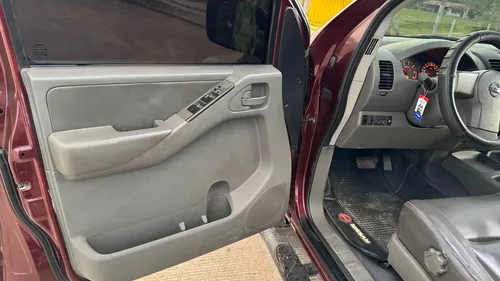 Nissan Navara Le 4x4 Disel Automática Con Peritaje