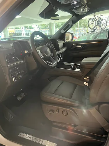 Chevrolet Tahoe 5.3 V8 Z71 4Wd At