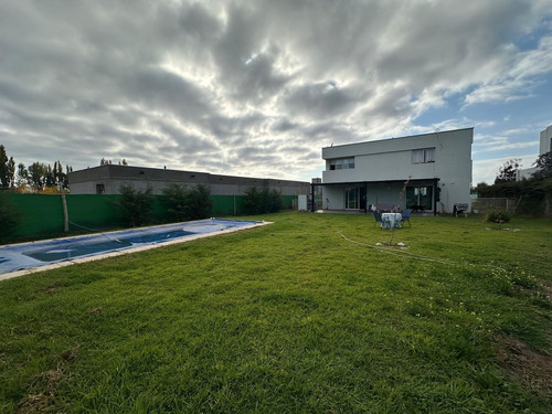 Casa En Barrio Privado La Toscana