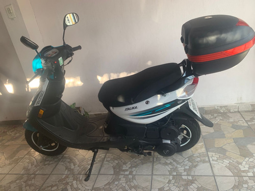Motocicleta Automática Tipo Scoote