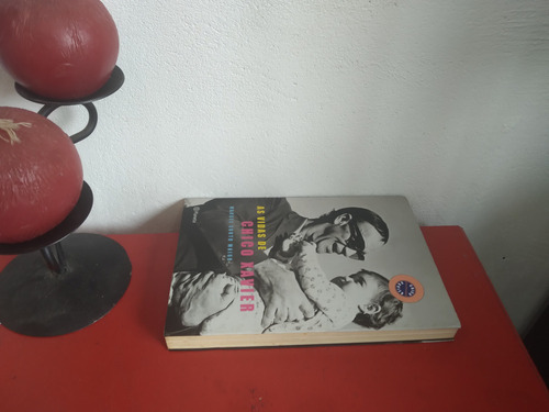 Livro: As Vidas De Chico Xavier - Marcel Souto Maior - 2010 (Usado)