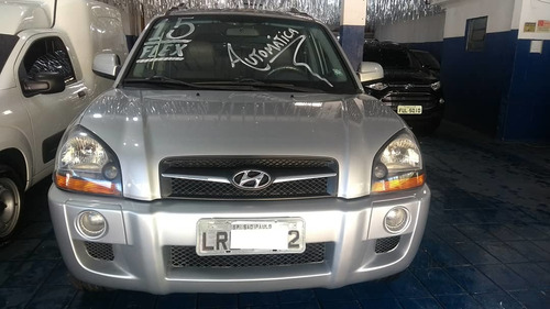 Imagem 2 de 8 de Hyundai Tucson 2015 2.0 Gls 4x2 Flex Aut. 5p