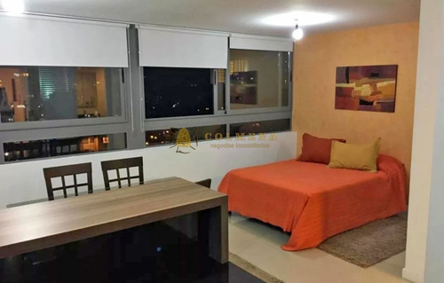 Apartamento En Muy Buena Ubicacion En La Brava A Pocas Cuadras Del Mar, Monoambiente Excelente Con Linda Vista.- Ref: 1877