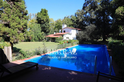 Casa Quinta Venta 10 Ambientes En Barrio Los Jazmines Del Viso Lote 8900 M2