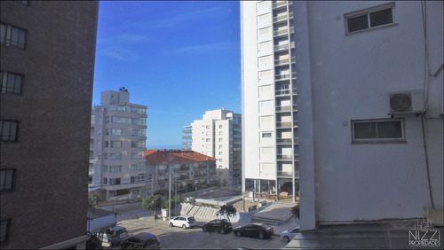 Imagen 12 de 20 de 3 Amb 2 Baños Con Cochera - Varese - Ref: 118