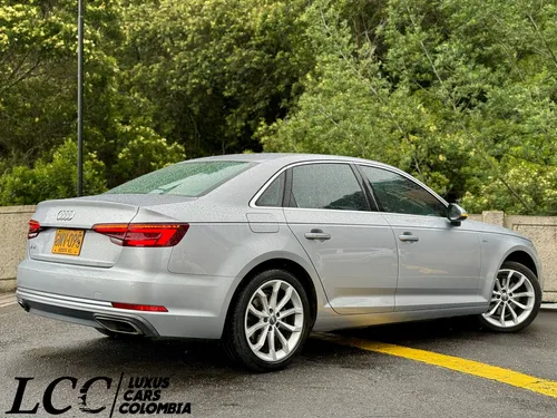 Audi A4 2.0 Tfsi Quattro Progressive