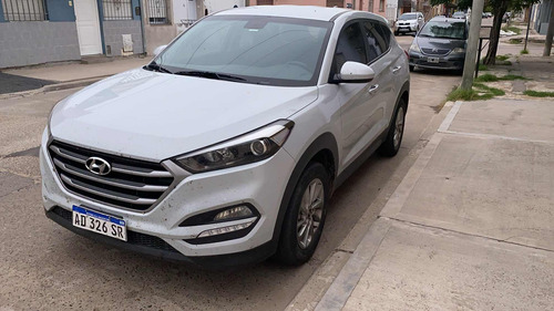 Hyundai Tucson 2.0 16v