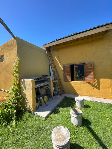 Casa Mas Departamento Ubicada En Camet Norte