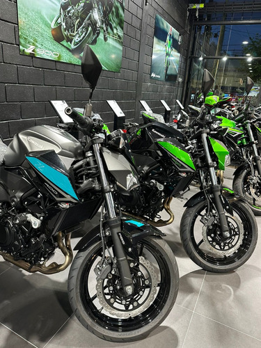 Kawasaki Z400 Abs 0km No Mt03, No Duke 390