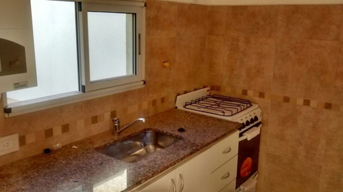 Imagen 5 de 5 de Departamento Dos Ambiantes Con Dos Cocheras Venta Banfield