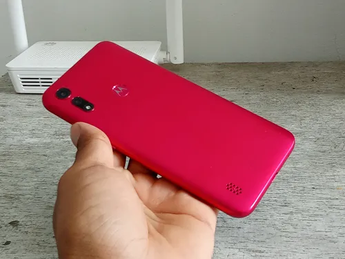 Celular Motorola E6i (Usado)